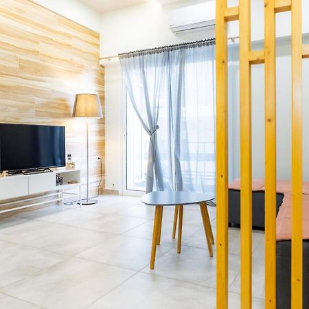 P&K Luxury Apartments 1 Каламата Экстерьер фото
